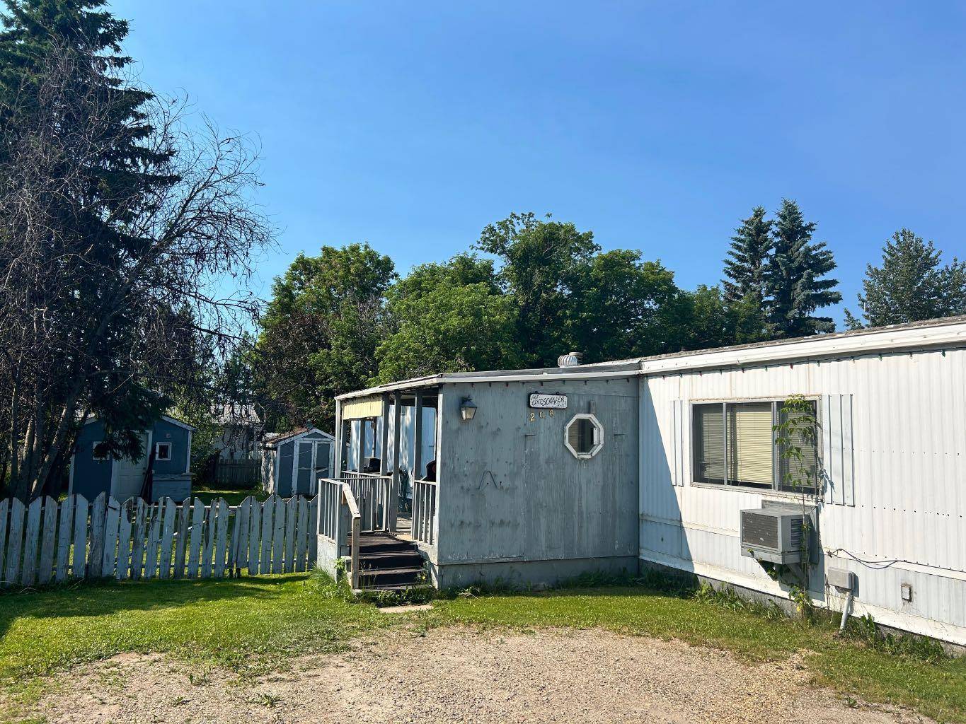 Rocky Mountain House, AB T4T1N3,5311 60 ST #Unit 206