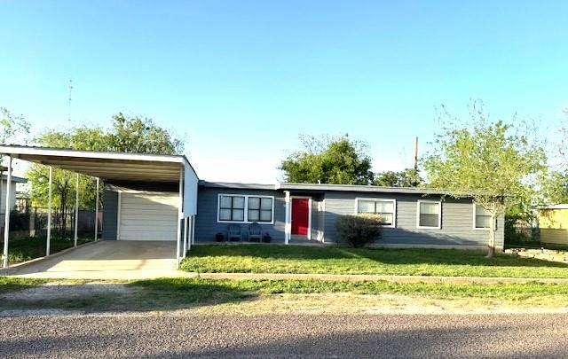 Ozona, TX 76943,38 Crockett Heights Dr