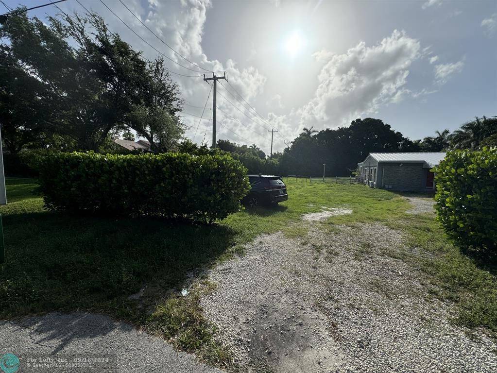 Davie, FL 33328,5234 SW 82nd Ave