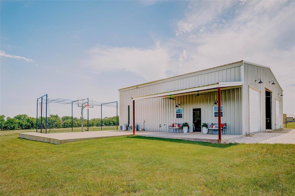 Sanger, TX 76266,5940 A Belz Road