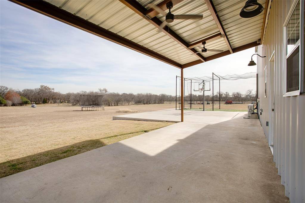 Sanger, TX 76266,5940 Belz Road