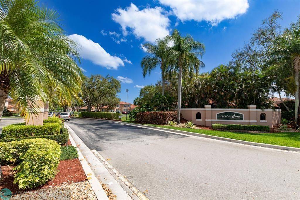 Boynton Beach, FL 33436,9910 Kamena Circle