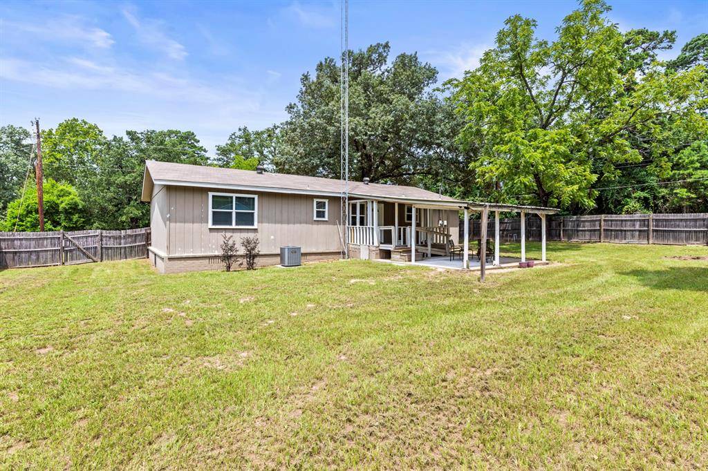 Hawkins, TX 75765,105 2nd Street