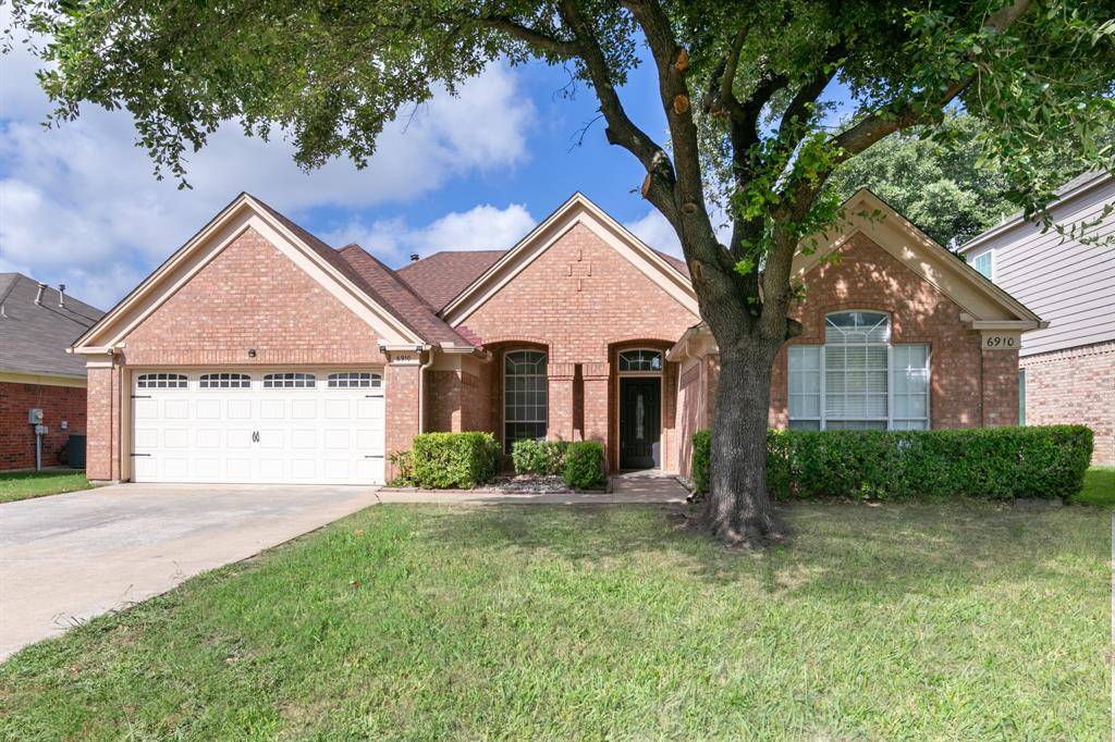 Arlington, TX 76016,6910 Hawaii Lane