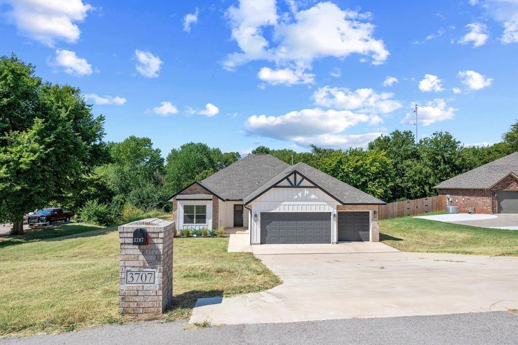 Newcastle, OK 73065,3707 black forrest Court