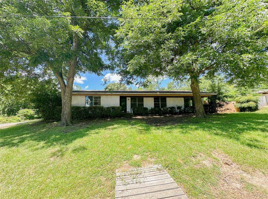 White Oak, TX 75693,313 S Ash Street