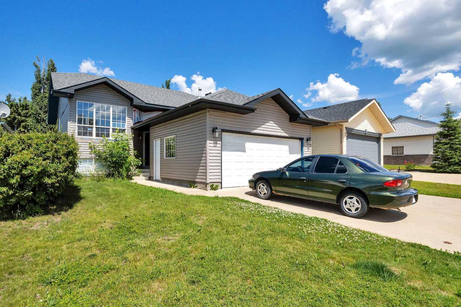 Innisfail, AB T4G 1W5,5235 41 Street Crescent