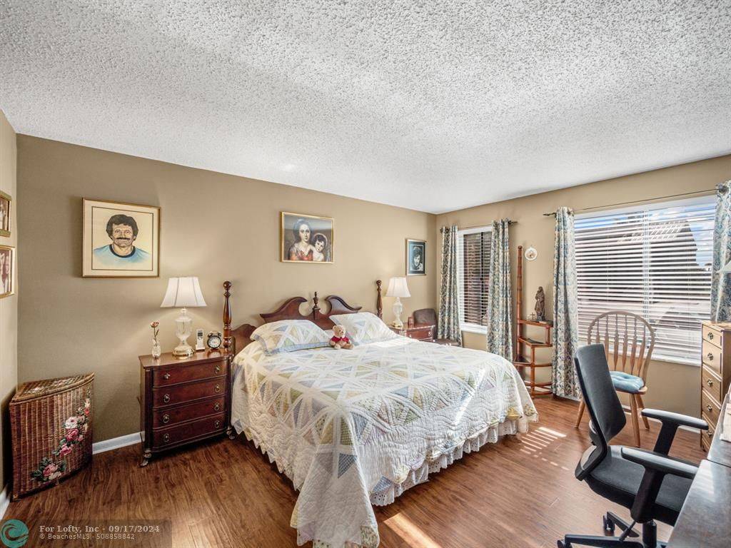 Stuart, FL 34997,5443 SE Miles Grant Rd #105