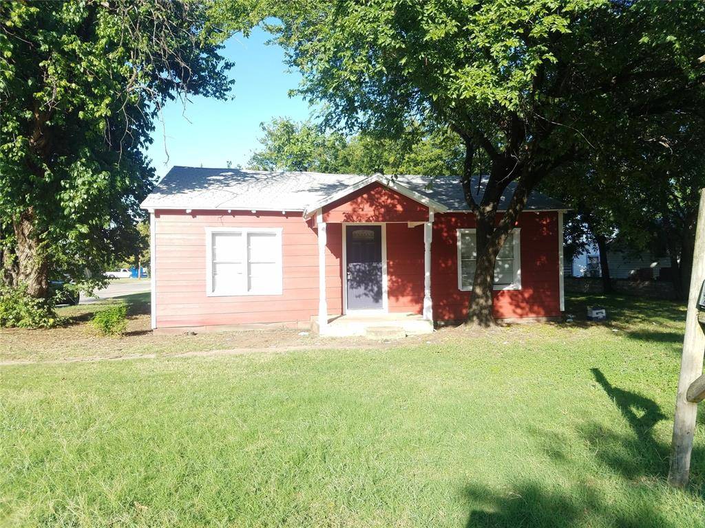 Cleburne, TX 76031,748 N Wilhite Street