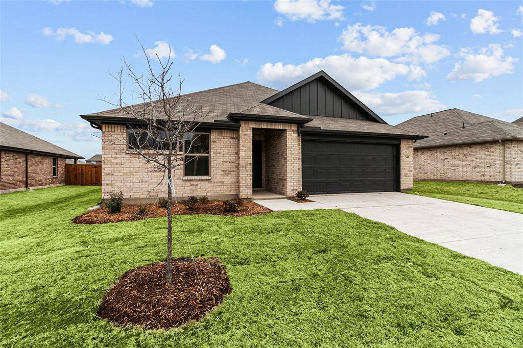 Van Alstyne, TX 75495,532 Ridgewood Drive