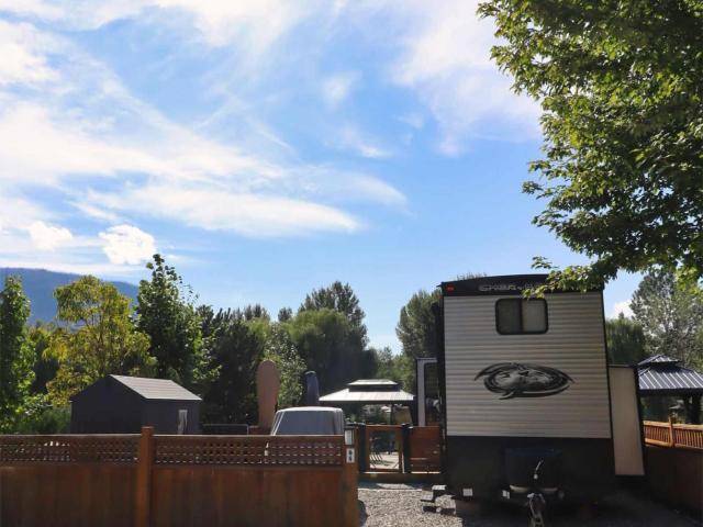 68 COTTONWOOD DRIVE, North Shuswap, BC V0E 1M4