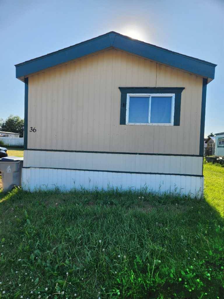 High Prairie, AB T0G 1E0,57 ave Eastview Estates Trailer Park E