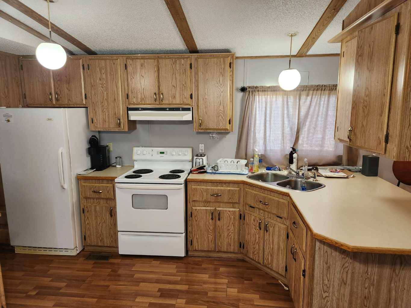 High Prairie, AB T0G 1E0,57 ave Eastview Estates Trailer Park E