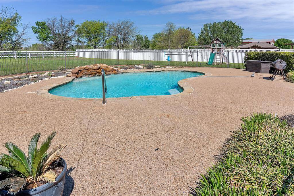 Haslet, TX 76052,12801 Frances Ann Court