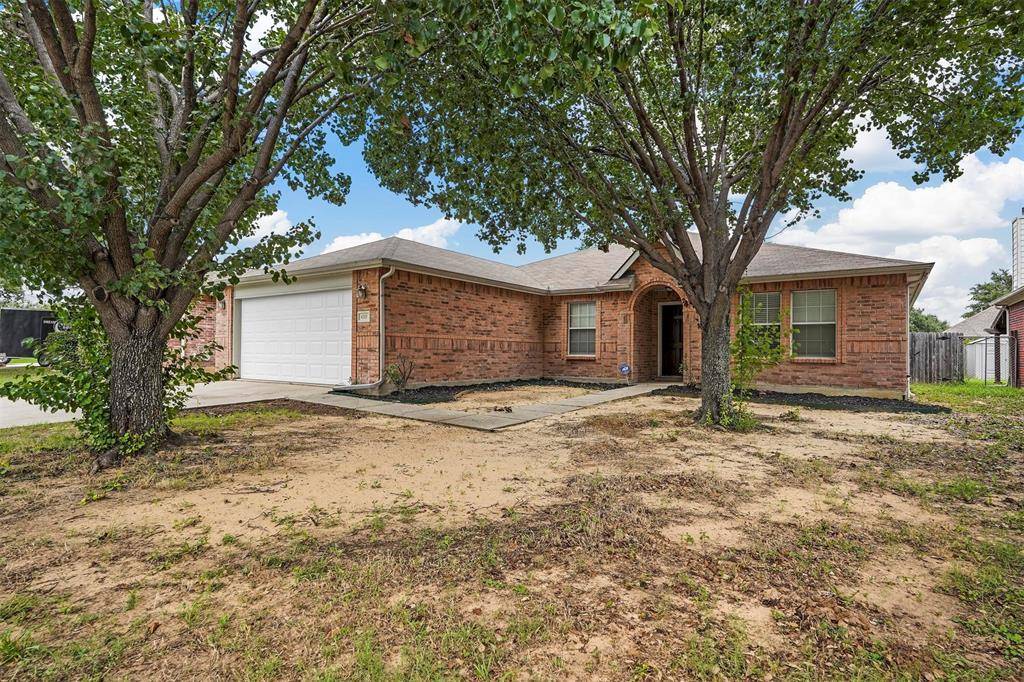 Corinth, TX 76208,4317 Fieldwood Drive