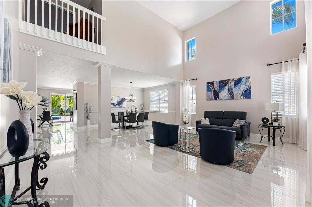 Weston, FL 33331,3821 HERON RIDGE LN