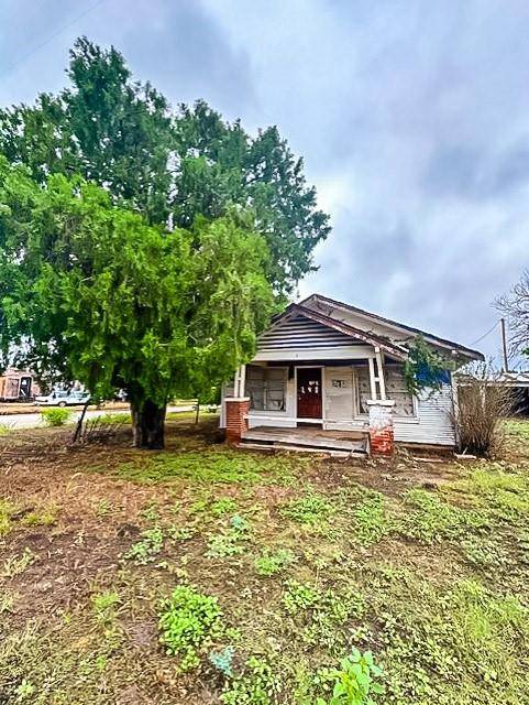 Hamlin, TX 79520,248 4th Street