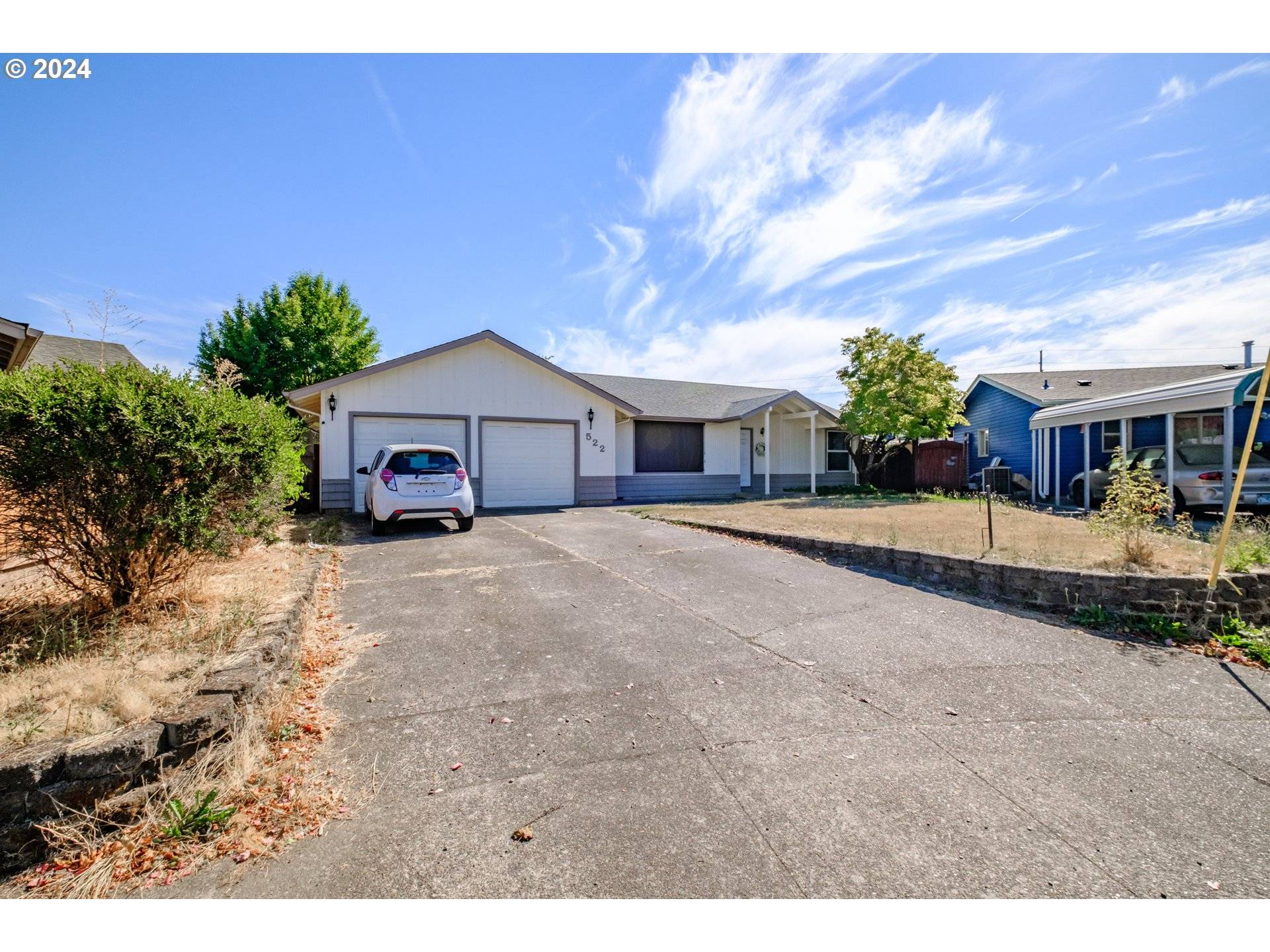 Albany, OR 97322,522 36TH CT