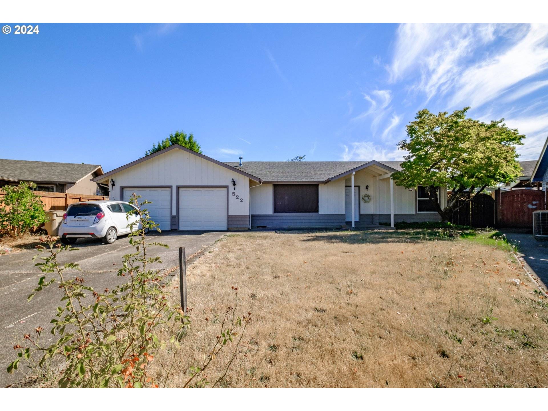 Albany, OR 97322,522 36TH CT