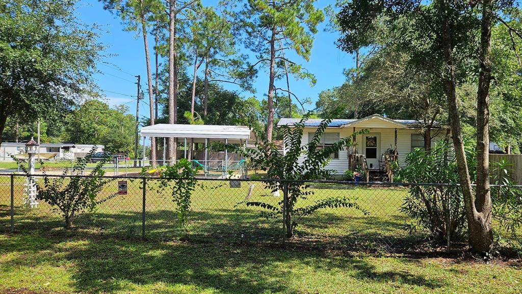 Carrabelle, FL 32322,122 Bragdon St