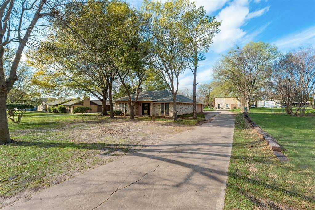 Wylie, TX 75098,837 Twin Oaks Drive