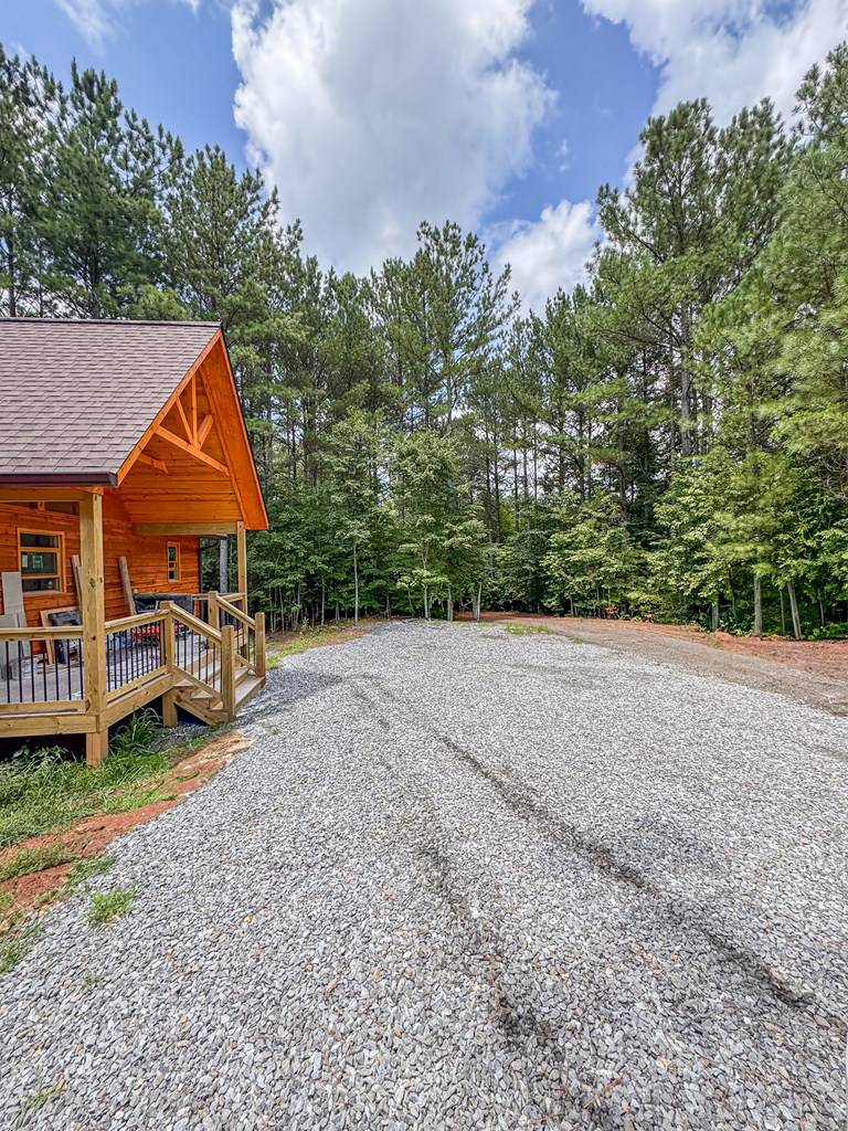 Murphy, NC 28906,1103 Choctaw Ridge Trail