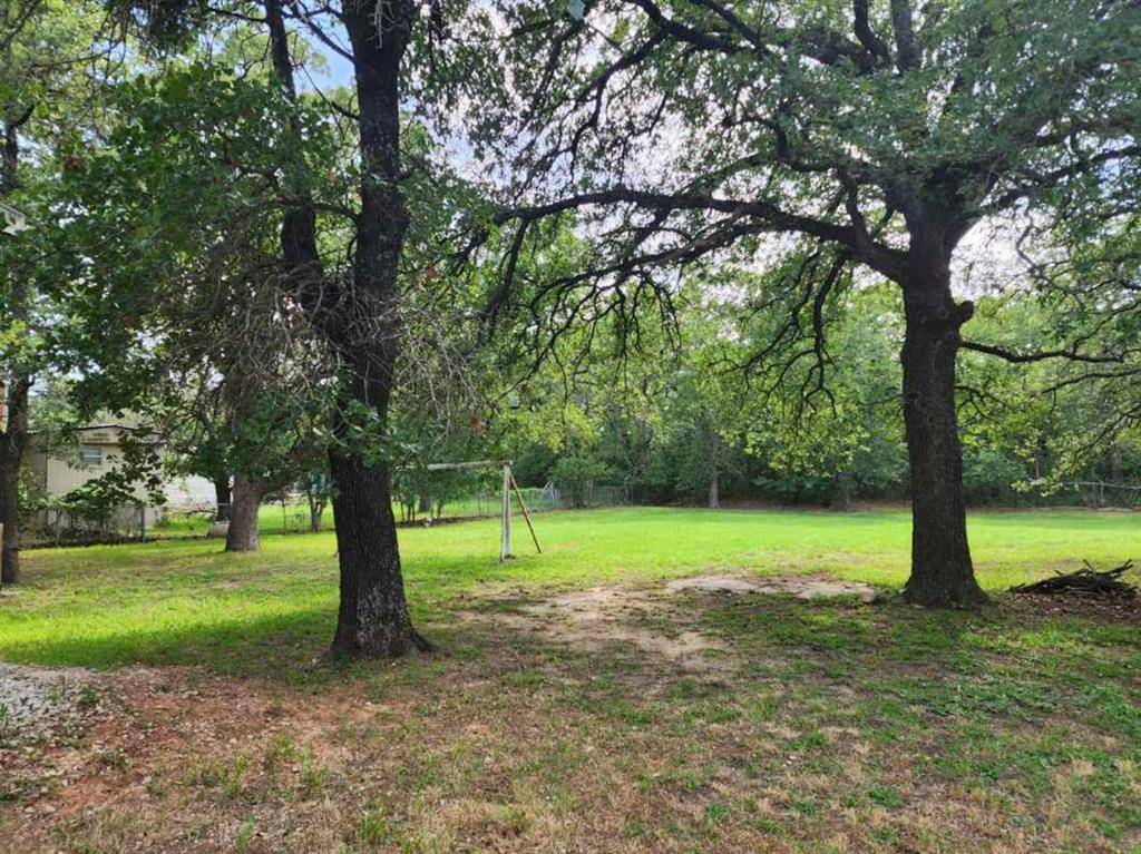 Nocona, TX 76255,123 Lakeview Drive