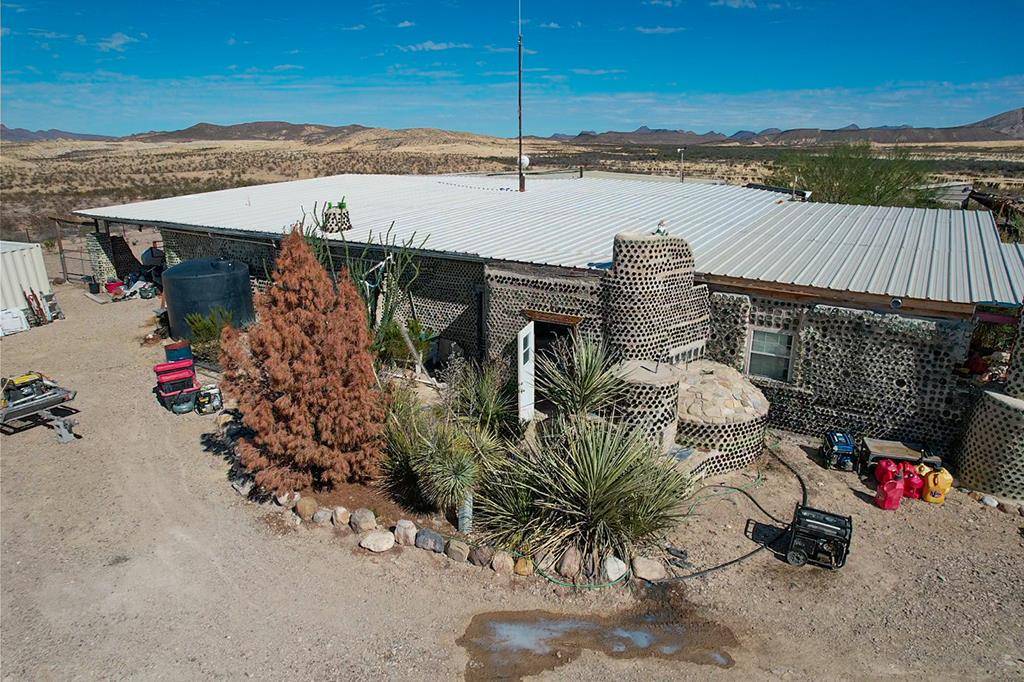 Terlingua, TX 79830,400 N Smiling Dog TRL