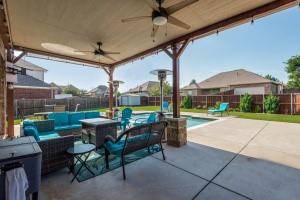 Desoto, TX 75115,808 Trailwood Drive