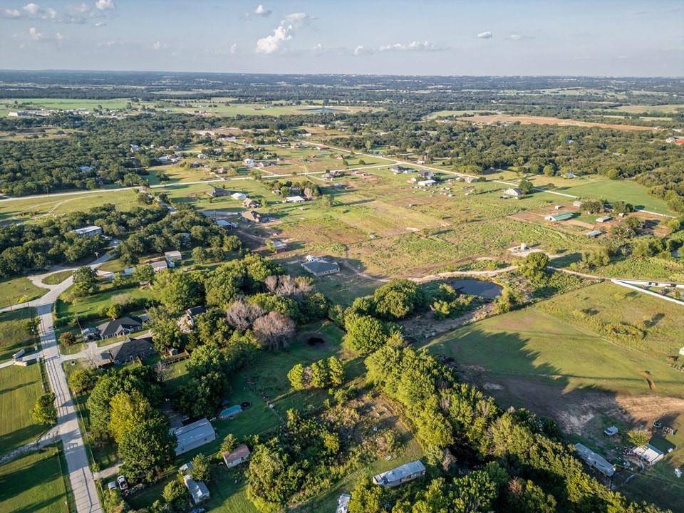 Paradise, TX 76073,453 County Road 3383