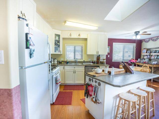 265 NELSON AVE, Kamloops, BC V2B 1M4