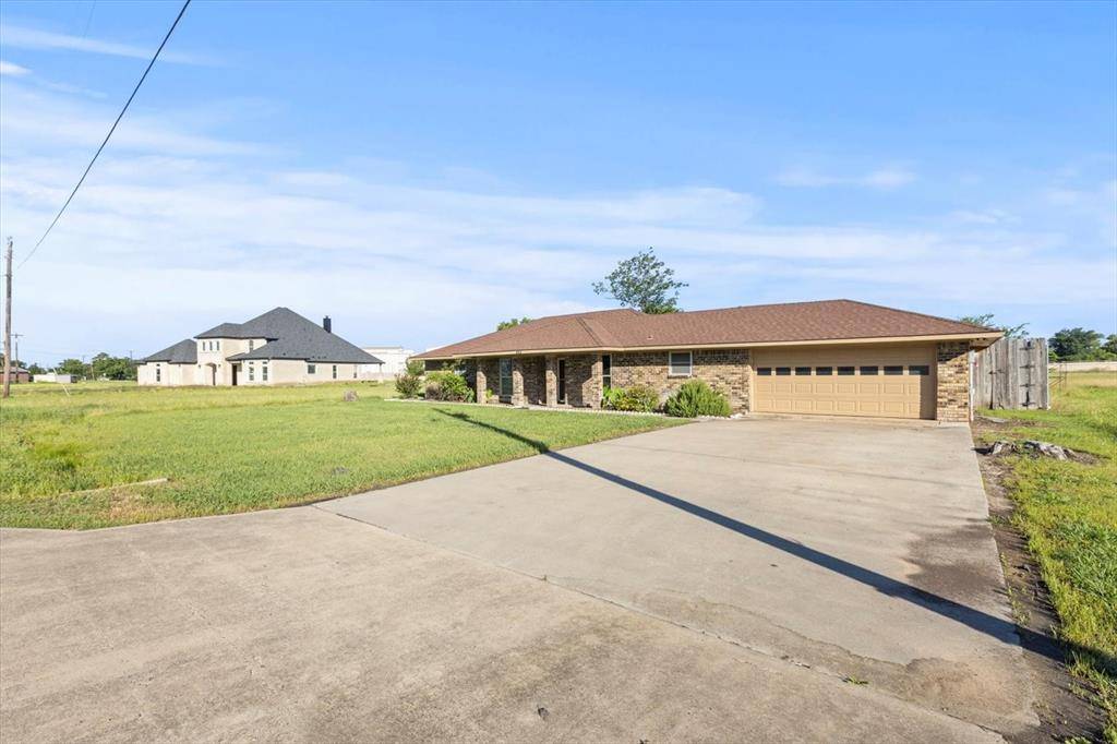 Lavon, TX 75166,443 Wolf Run Court