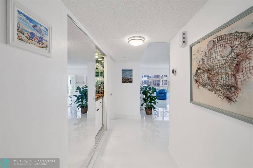 Fort Lauderdale, FL 33308,3750 Galt Ocean Dr  #804