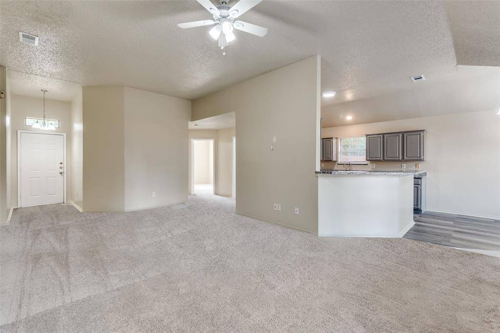 Desoto, TX 75115,1402 Pintail Drive