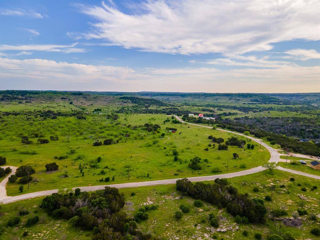 Strawn, TX 76475,2033 Bluff Creek Drive