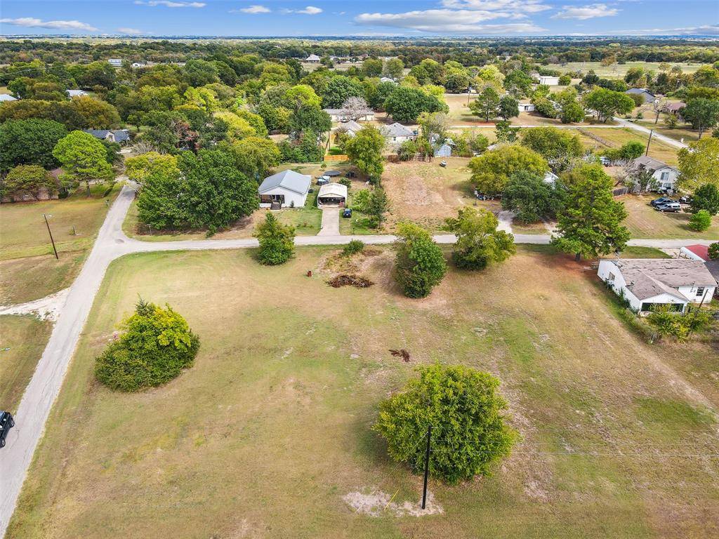 East Tawakoni, TX 75440,114 Calhoun Cove