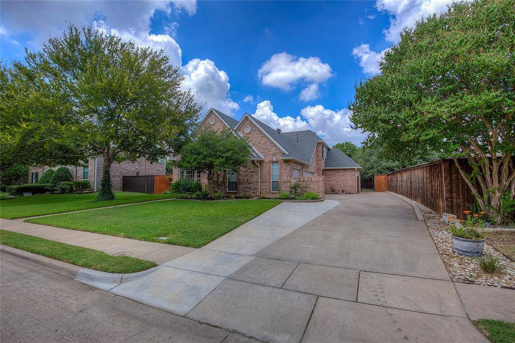 Colleyville, TX 76034,2402 Broadoak Way