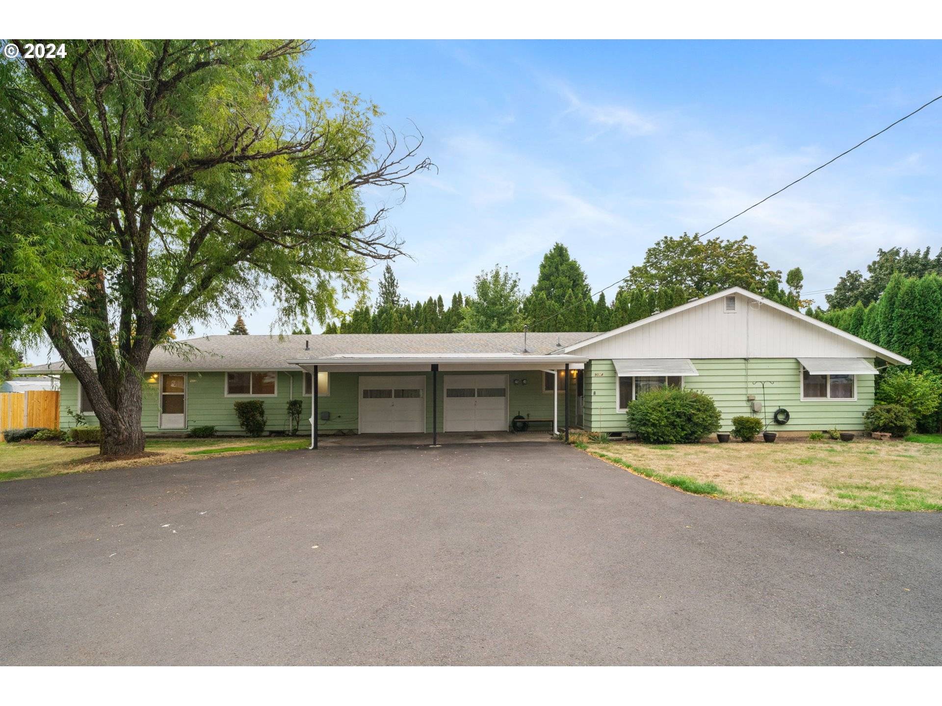 Hillsboro, OR 97124,903 NE JACKSON ST