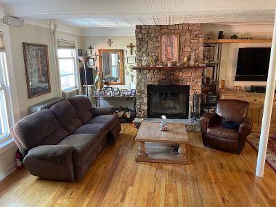 132 Eagle ST, Brooklyn, NY 11222