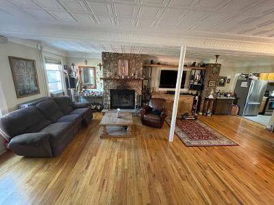 132 Eagle ST, Brooklyn, NY 11222