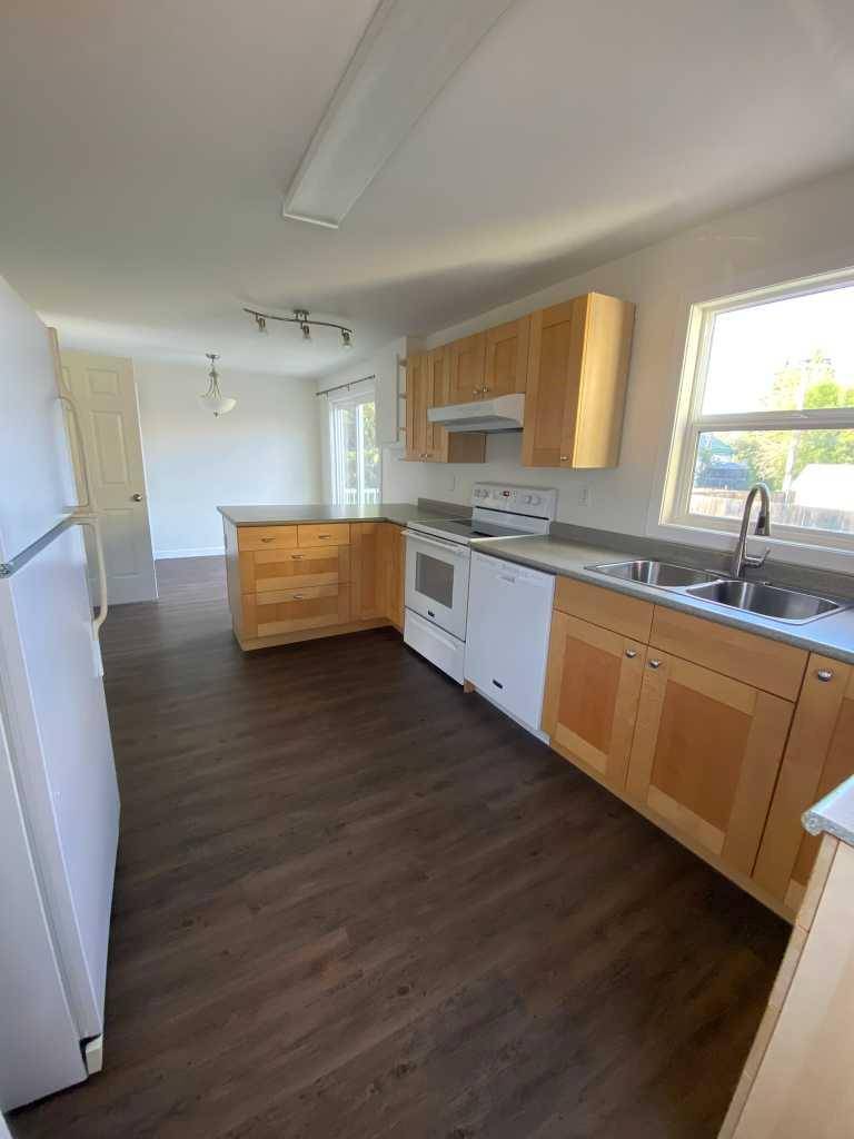 Maidstone, SK S0M 1M0,113 3 ST E