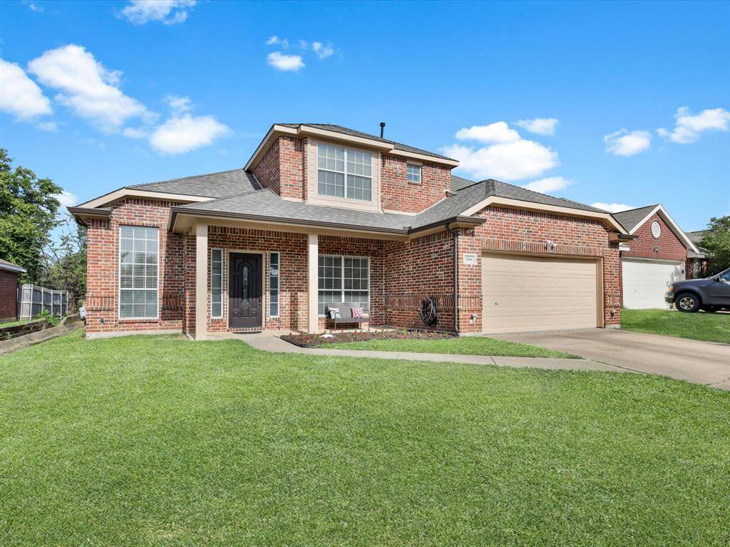 Arlington, TX 76001,7004 Echo Lake Court