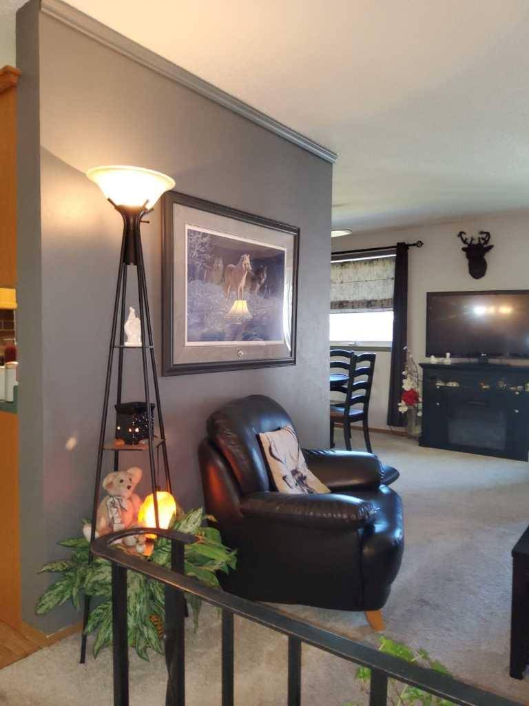 Red Deer, AB T4N 5Z8,6322 58 AVE #4