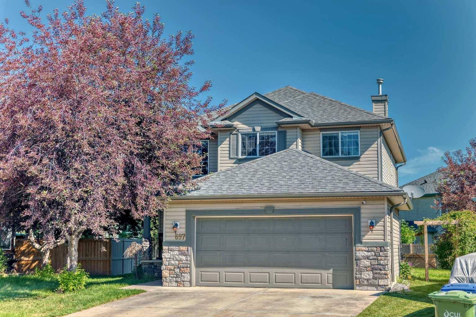 Chestermere, AB T1X 1H9,697 Grand Beach Bay