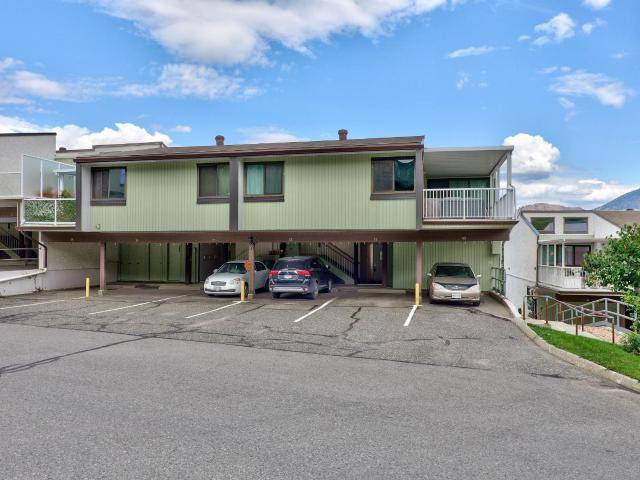 11 137 MCGILL RD, Kamloops, BC V2C 1L9