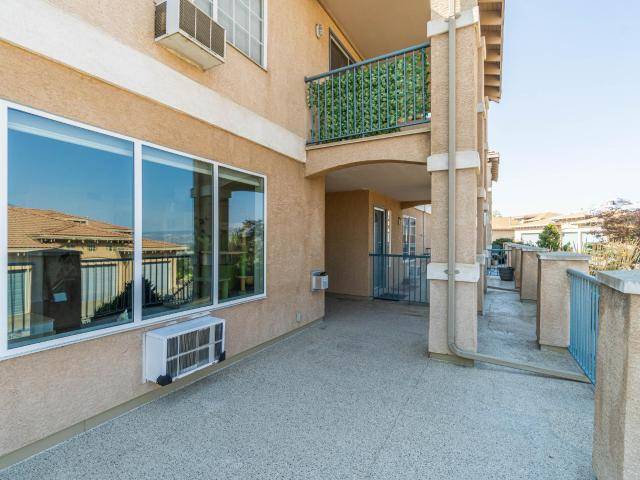 204 875 SAHALI TERRACE, Kamloops, BC V2C 6W8