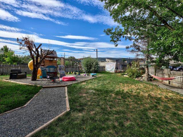 2264 COUTLEE AVE, Merritt, BC