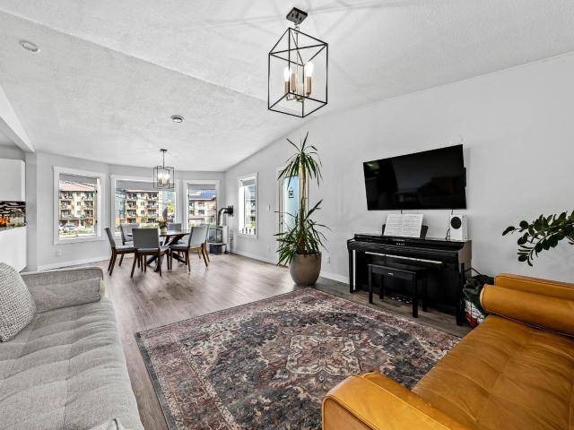 2264 COUTLEE AVE, Merritt, BC