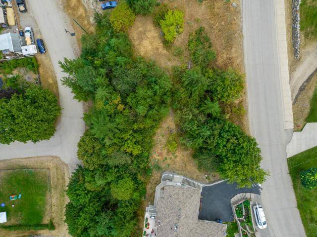 1174 MONTGOMERY PLACE, Chase, BC V0E 1M0
