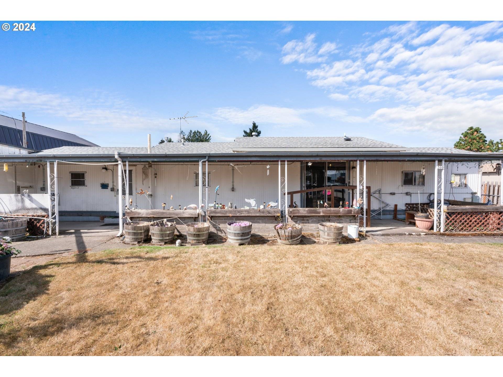 Molalla, OR 97038,300 RIDINGS AVE